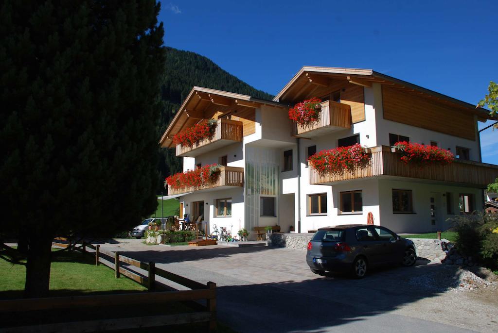 Haus Kargruber Leilighet Santa Maddalena in Casies Eksteriør bilde