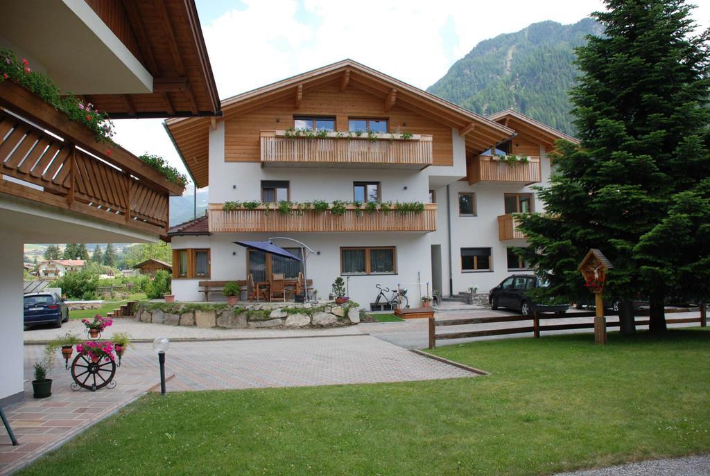 Haus Kargruber Leilighet Santa Maddalena in Casies Eksteriør bilde